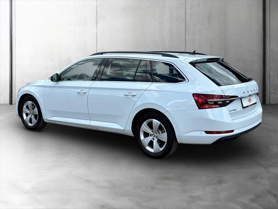 Skoda Superb Combi 2.0 TDI Ambition | Bild 4 von 7