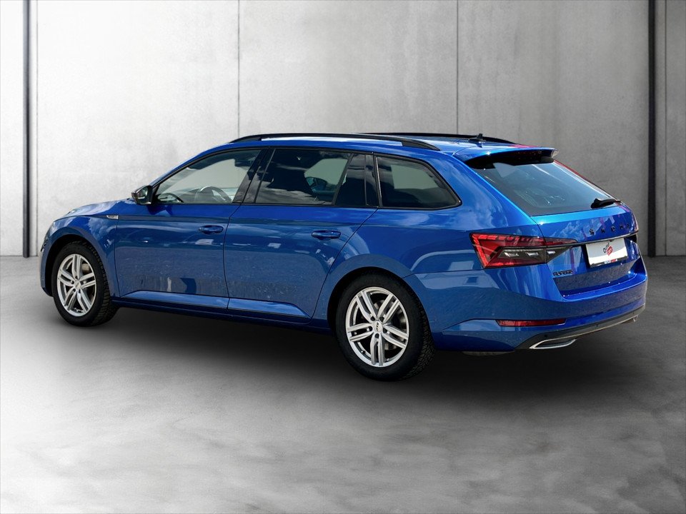 Skoda Superb Combi 2.0 TDI 4x4 Sportline | Bild 3 von 17