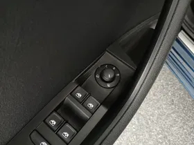 Skoda Superb Combi 2.0 TDI Ambition | Thumbnail 11 von 29