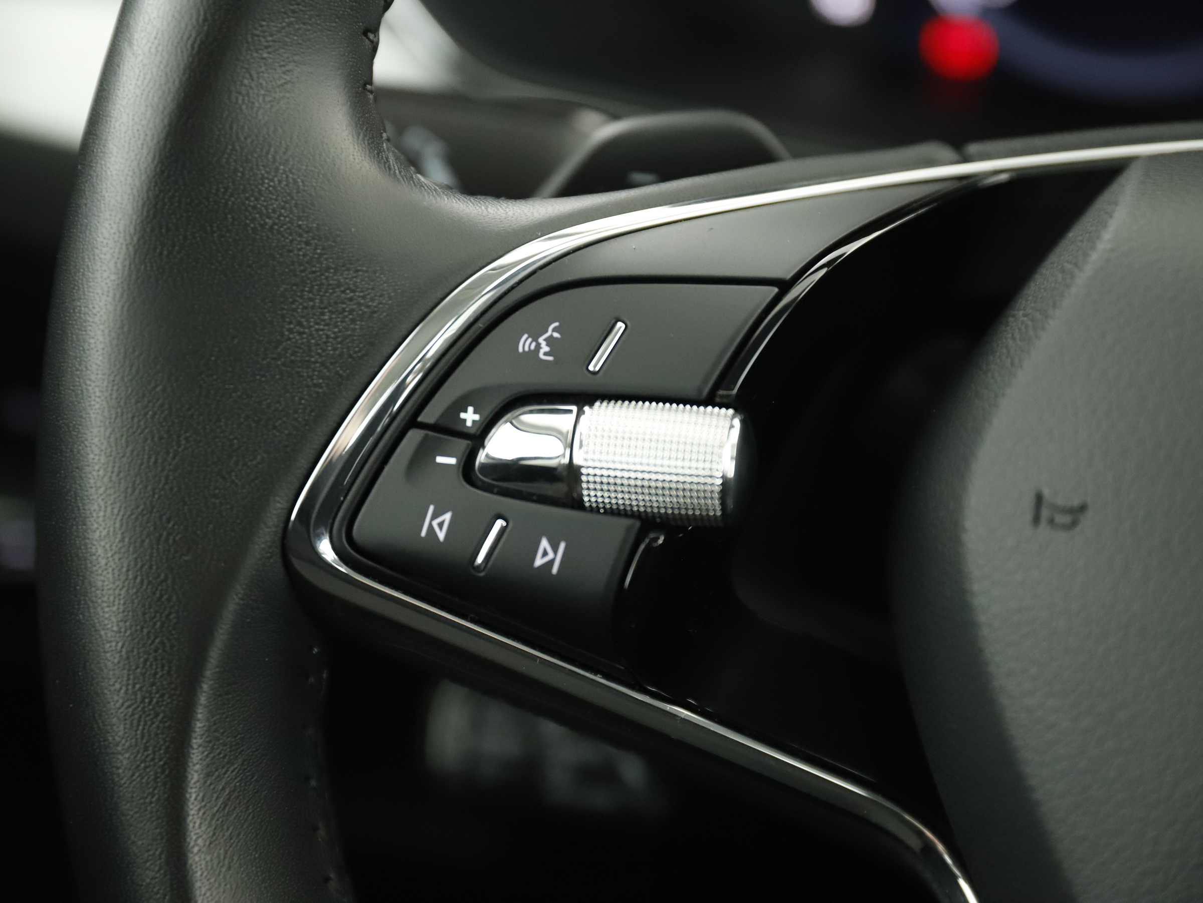 Skoda Superb Combi 2.0 TDI Ambition | Bild 13 von 25