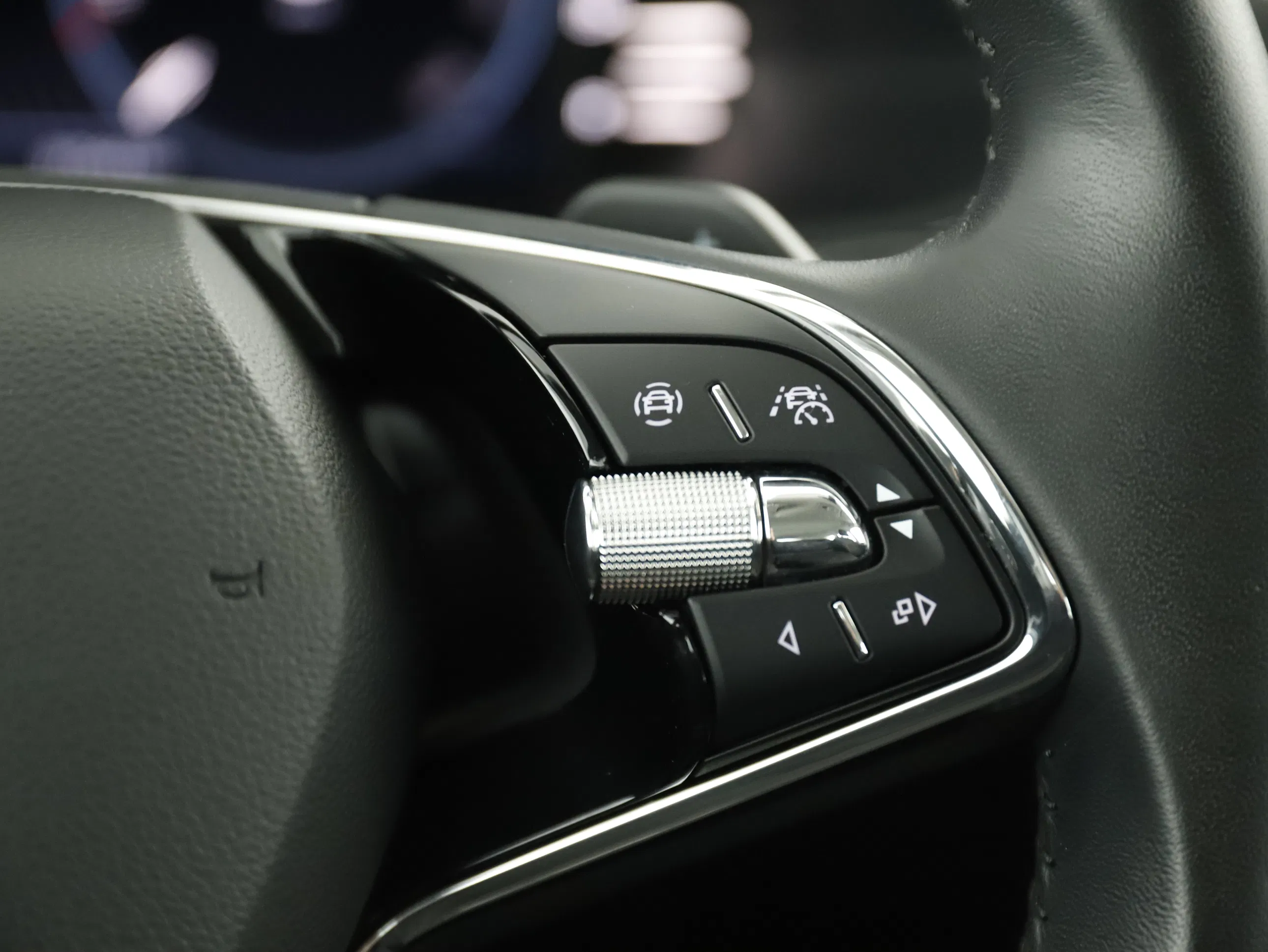 Skoda Superb Combi 2.0 TDI Ambition | Bild 14 von 25