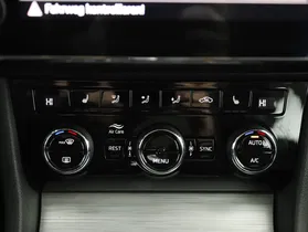 Skoda Superb Combi 2.0 TDI Ambition | Thumbnail 19 von 25