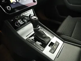Skoda Superb Combi 2.0 TDI Ambition | Thumbnail 20 von 25