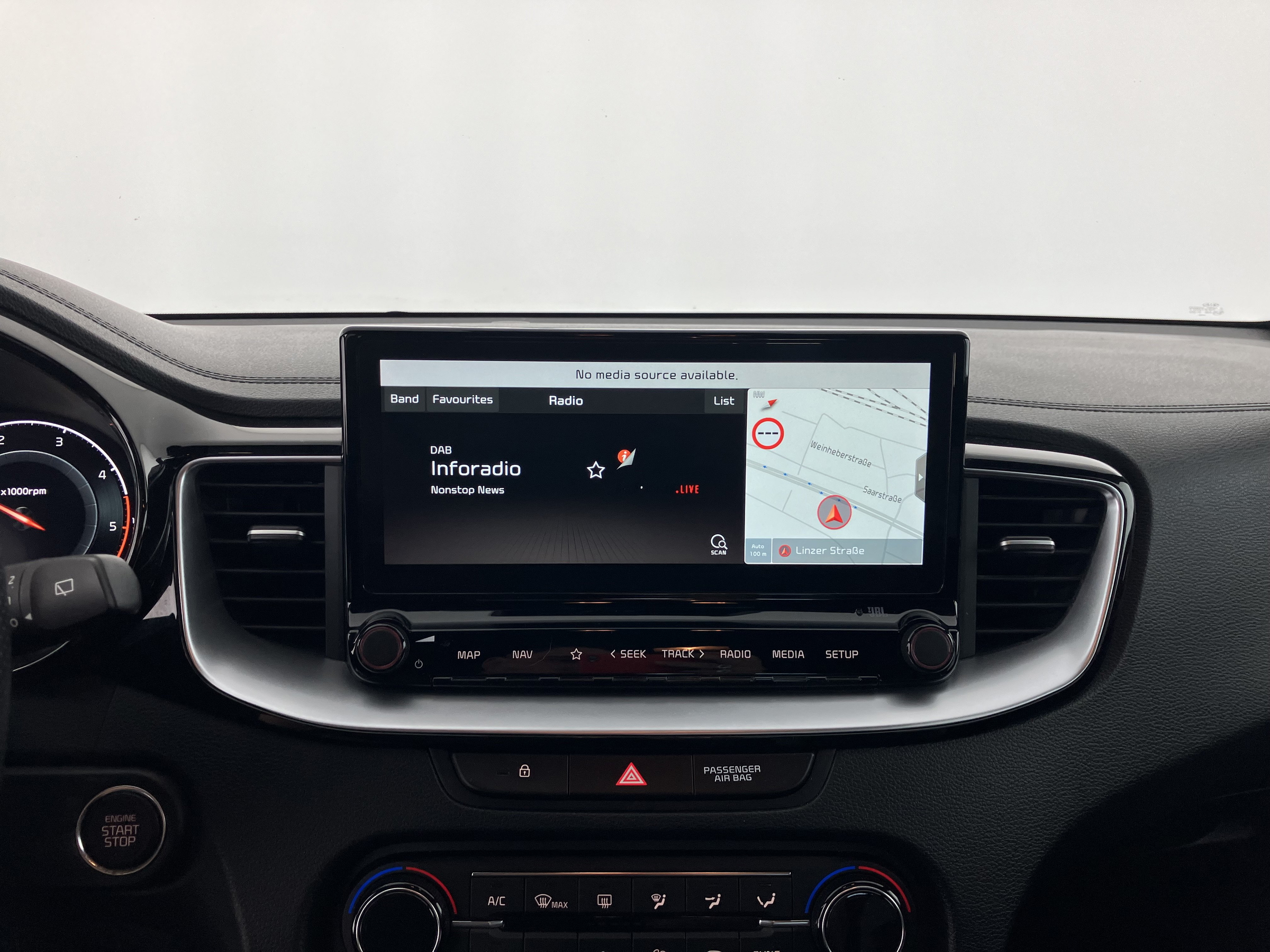 Kia ProCeed 1.6 CRDi GT Line Österreich Edition | Bild 15 von 25