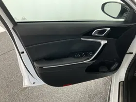 Kia ProCeed 1.6 CRDi GT Line Österreich Edition | Thumbnail 5 von 25