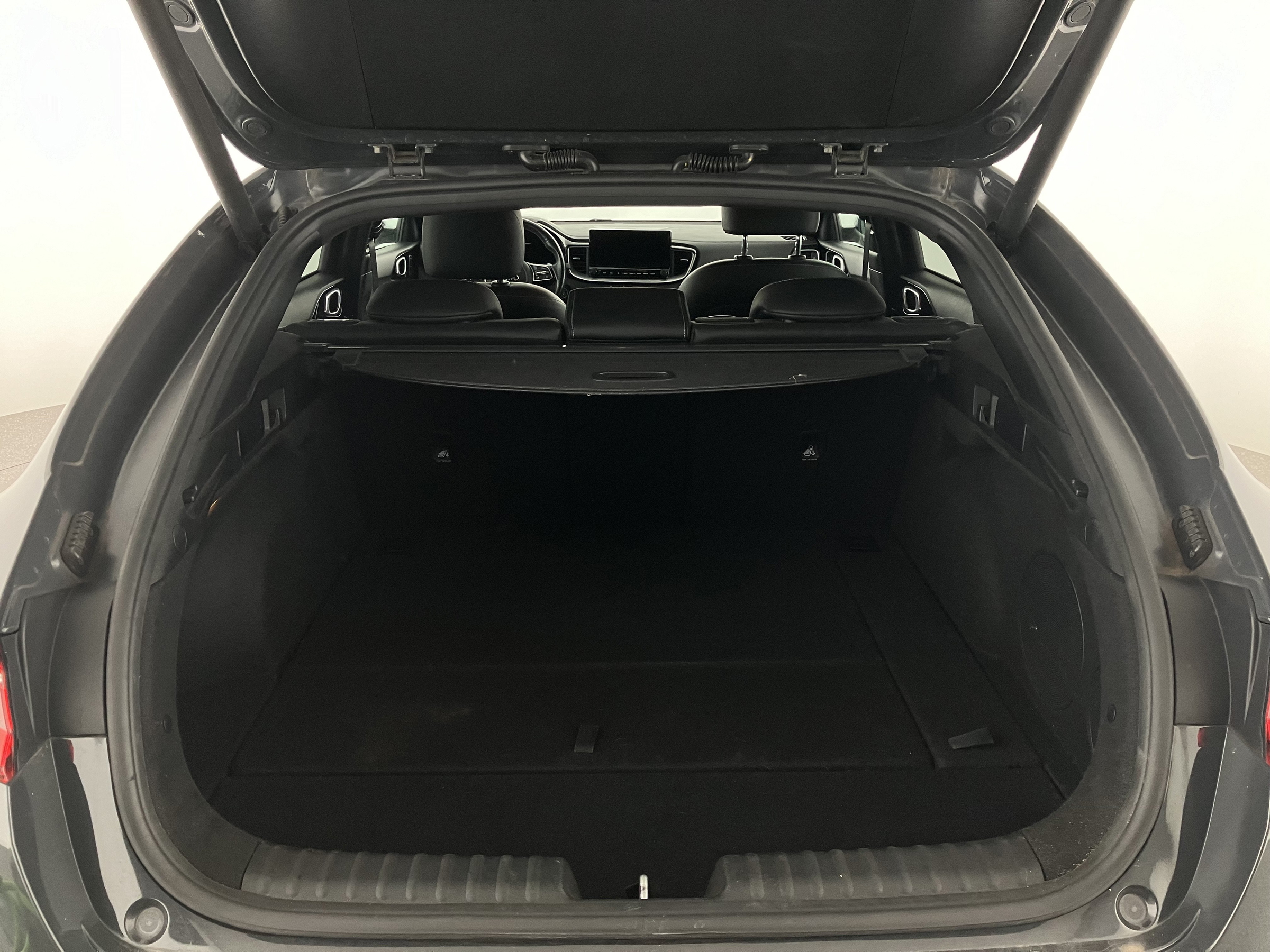 Kia pro ceed 1,6 CRDi SCR GT-Line DCT Aut. | Bild 19 von 31