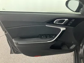 Kia pro ceed 1,6 CRDi SCR GT-Line DCT Aut. | Thumbnail 4 von 31