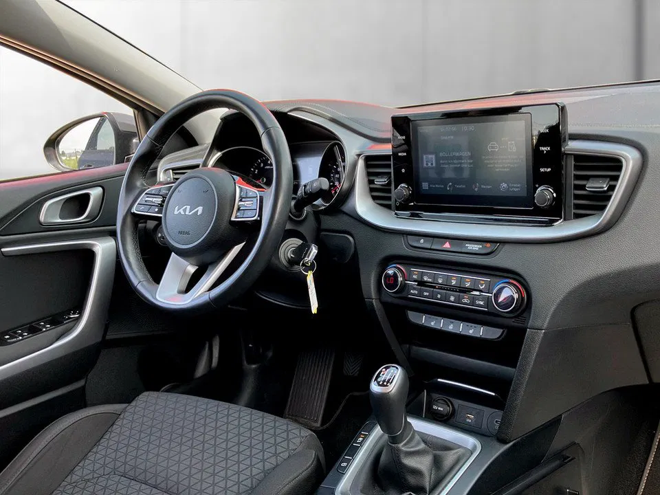 Kia Ceed Sportswagon 1.6 CRDI GT Line GT-Line | Bild 8 von 23