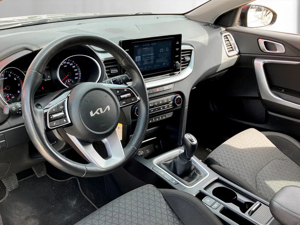 Kia Ceed Sportswagon 1.6 CRDI GT Line GT-Line | Bild 7 von 23