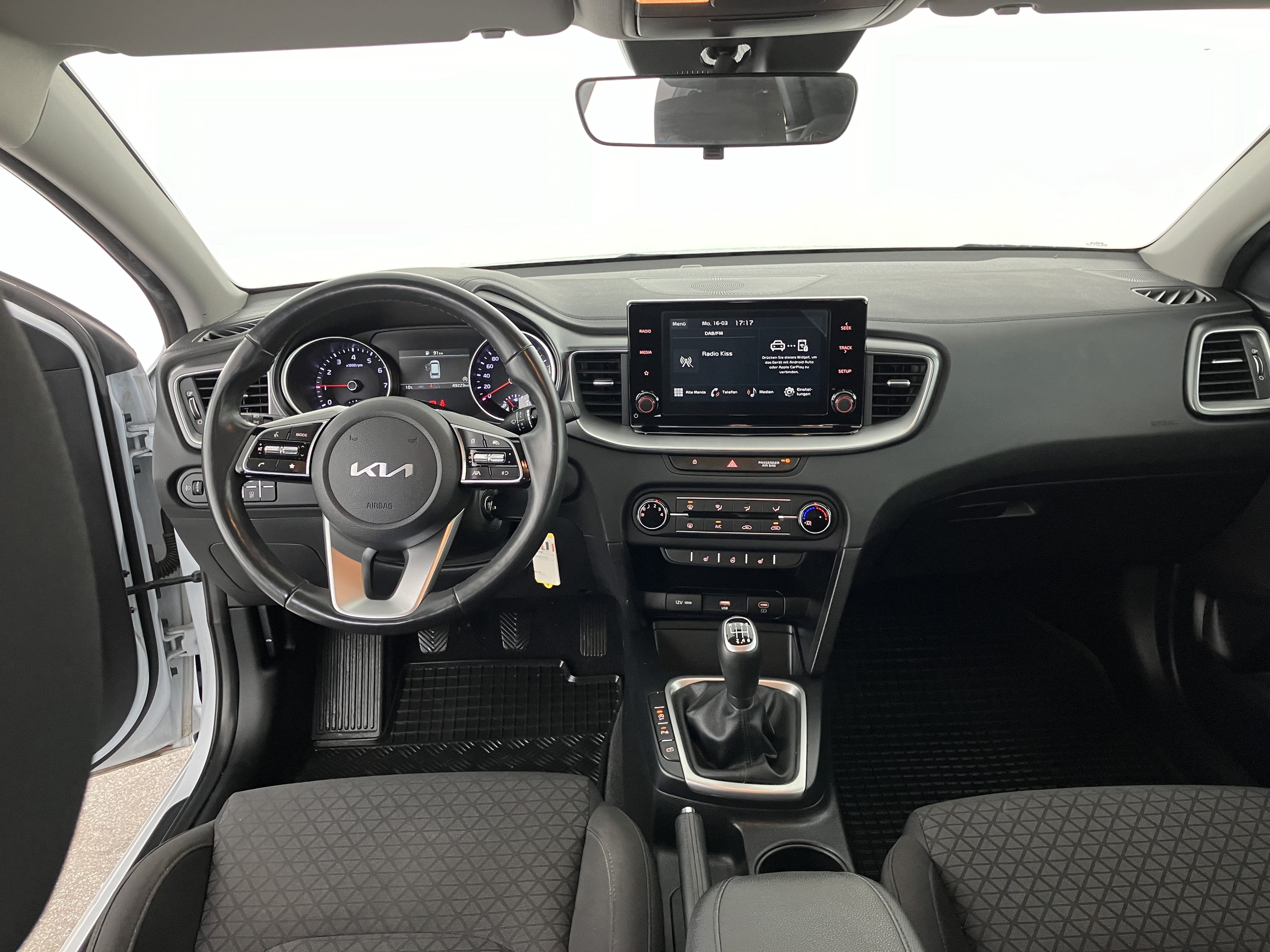 Kia Ceed Sportswagon 1.6 CRDI GT Line GT-Line | Bild 11 von 24