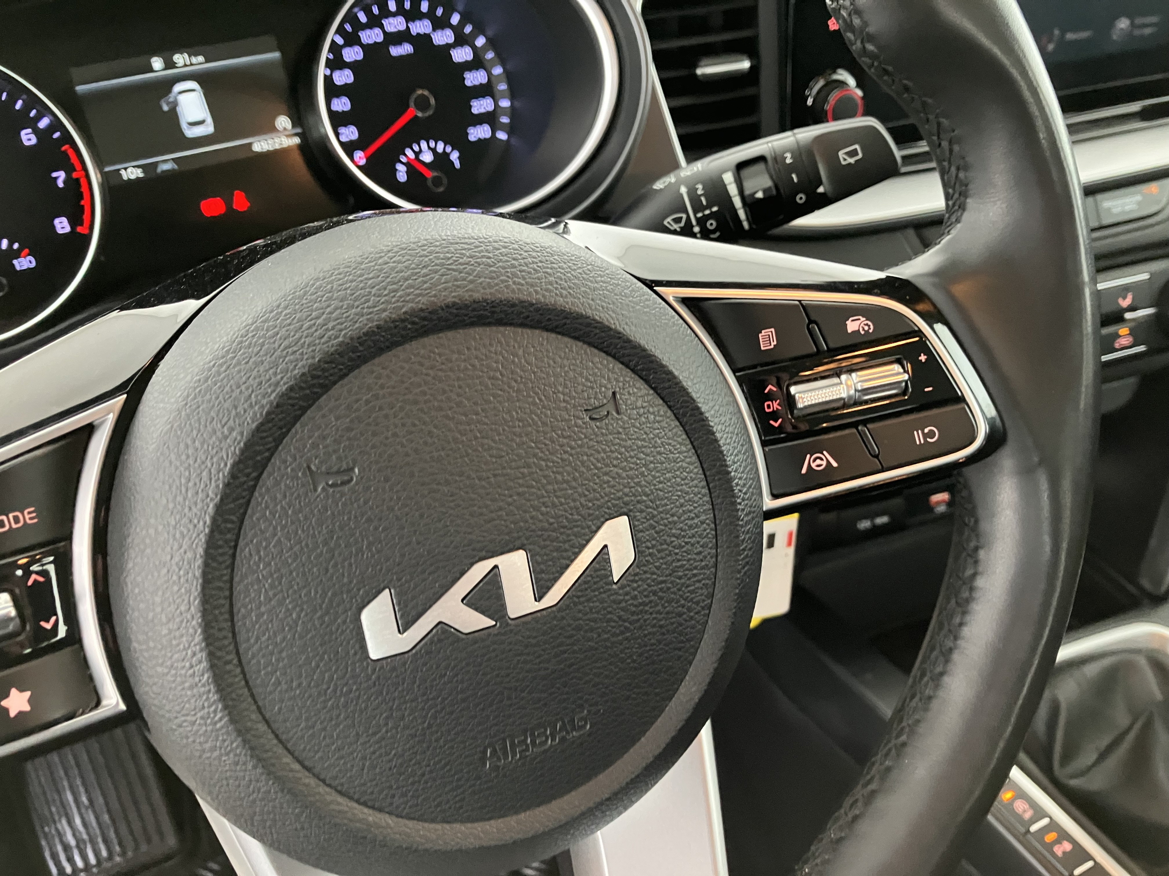 Kia Ceed Sportswagon 1.6 CRDI GT Line GT-Line | Bild 9 von 24