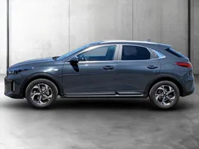 Kia Xceed 1,0 TGDI GPF Silber | Thumbnail 3 von 21