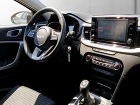 Kia Xceed 1,0 TGDI GPF Silber | Thumbnail 9 von 21