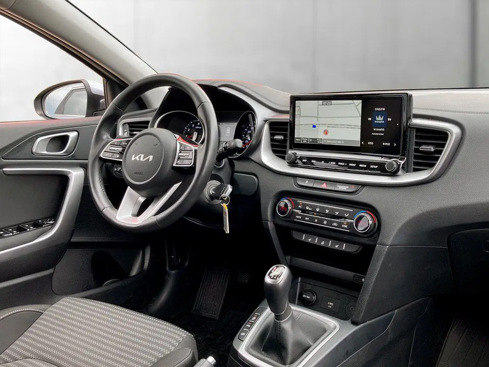 Kia Ceed Sportswagon 1.6 CRDI GT Line GT-Line | Bild 8 von 22