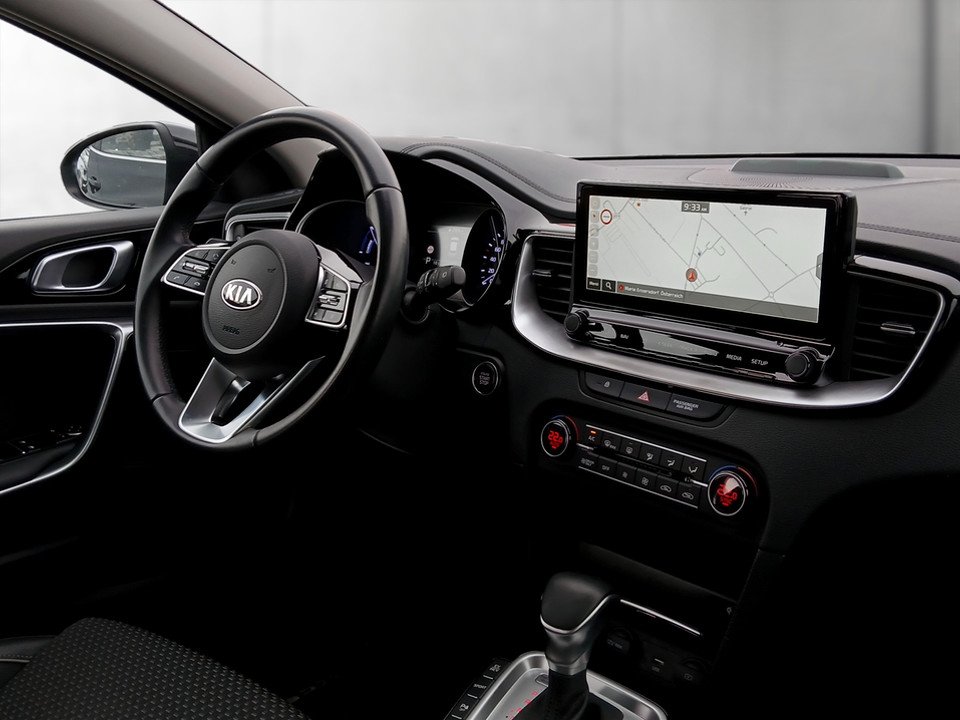 Kia XCeed 1.6 Silber | Bild 11 von 17