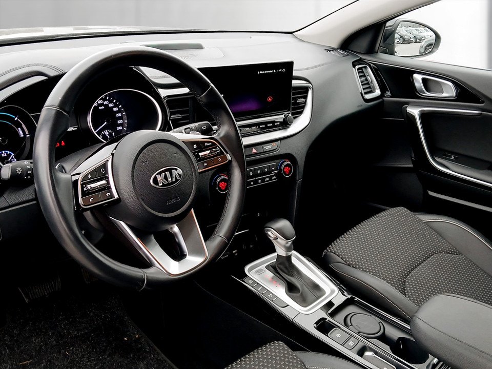 Kia XCeed 1.6 Silber | Bild 9 von 17