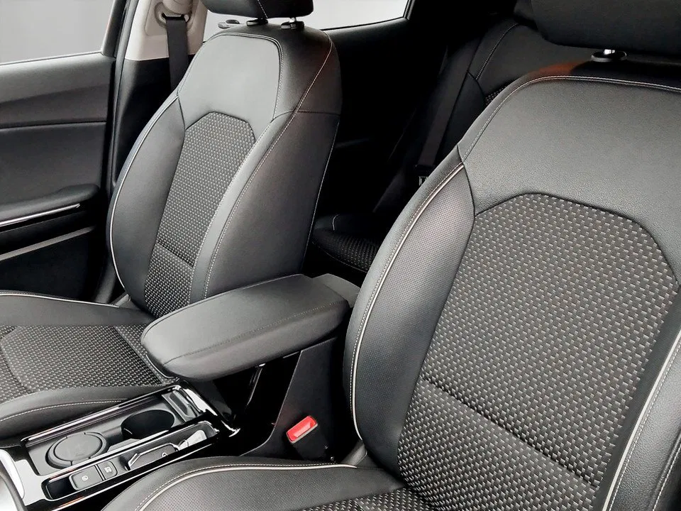 Kia XCeed 1.6 Silber | Bild 8 von 17