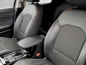 Kia XCeed 1.6 Silber | Thumbnail 8 von 17