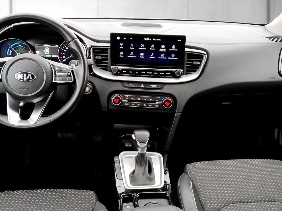 Kia XCeed 1.6 Silber | Bild 10 von 17