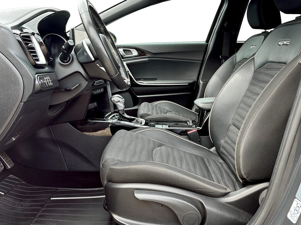 Kia ceed SW 1,5 TGDI | Bild 12 von 27