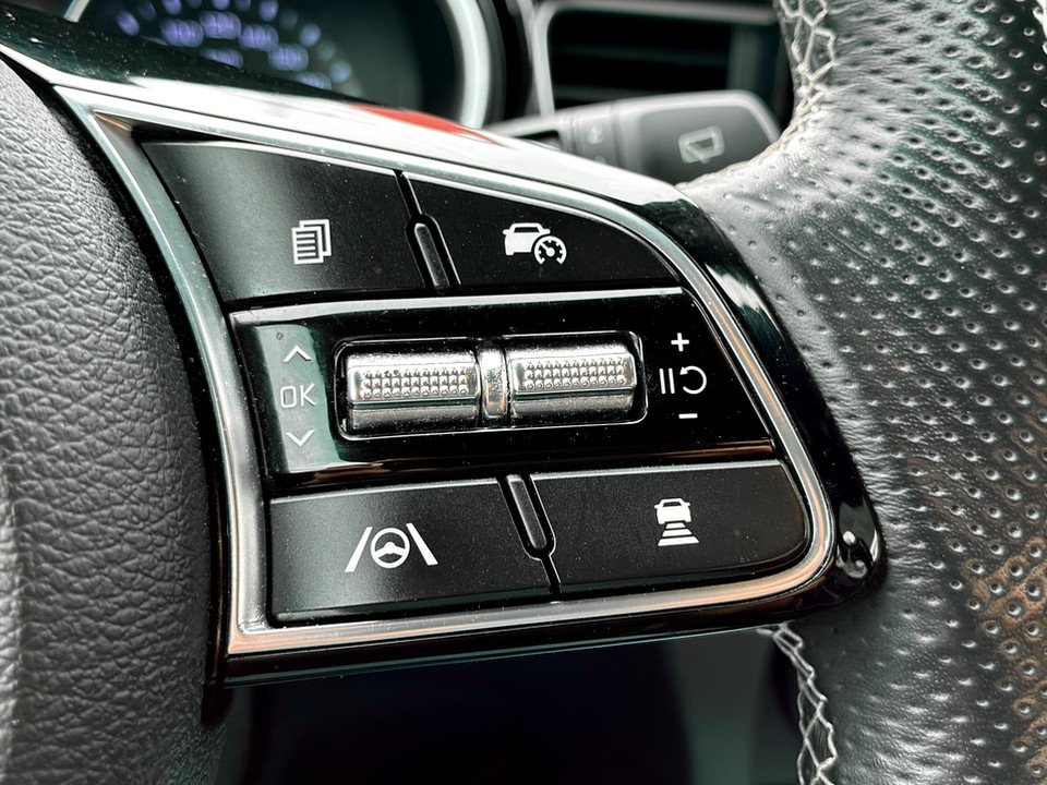 Kia ceed SW 1,5 TGDI | Bild 15 von 27