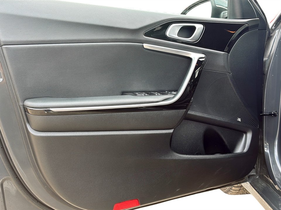 Kia ceed SW 1,5 TGDI | Bild 9 von 27