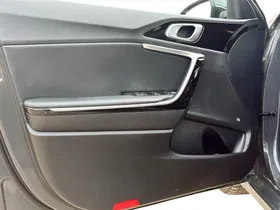 Kia ceed SW 1,5 TGDI | Thumbnail 9 von 27