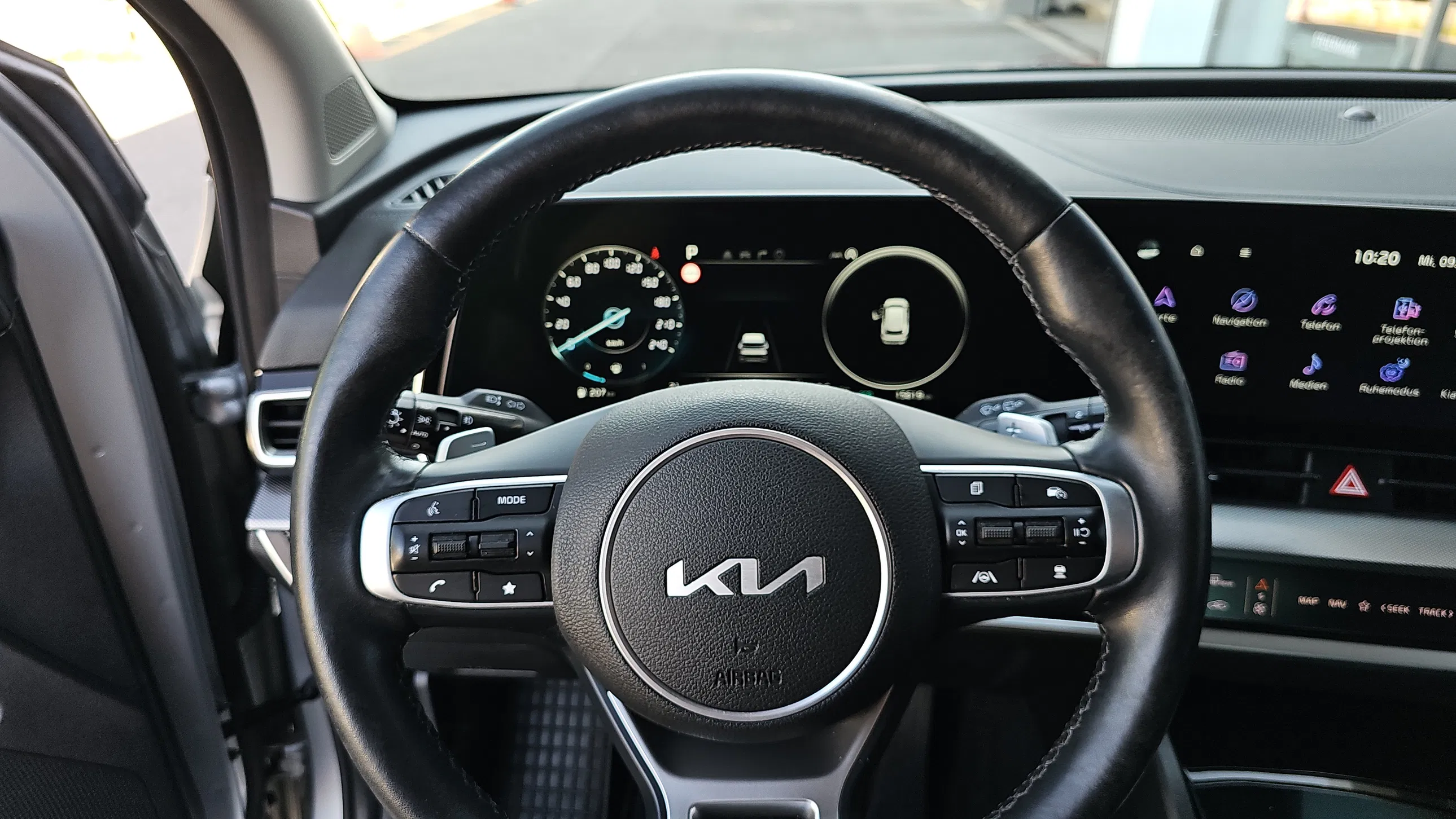 Kia Sportage 1.6 T-GDI Gold | Bild 13 von 24
