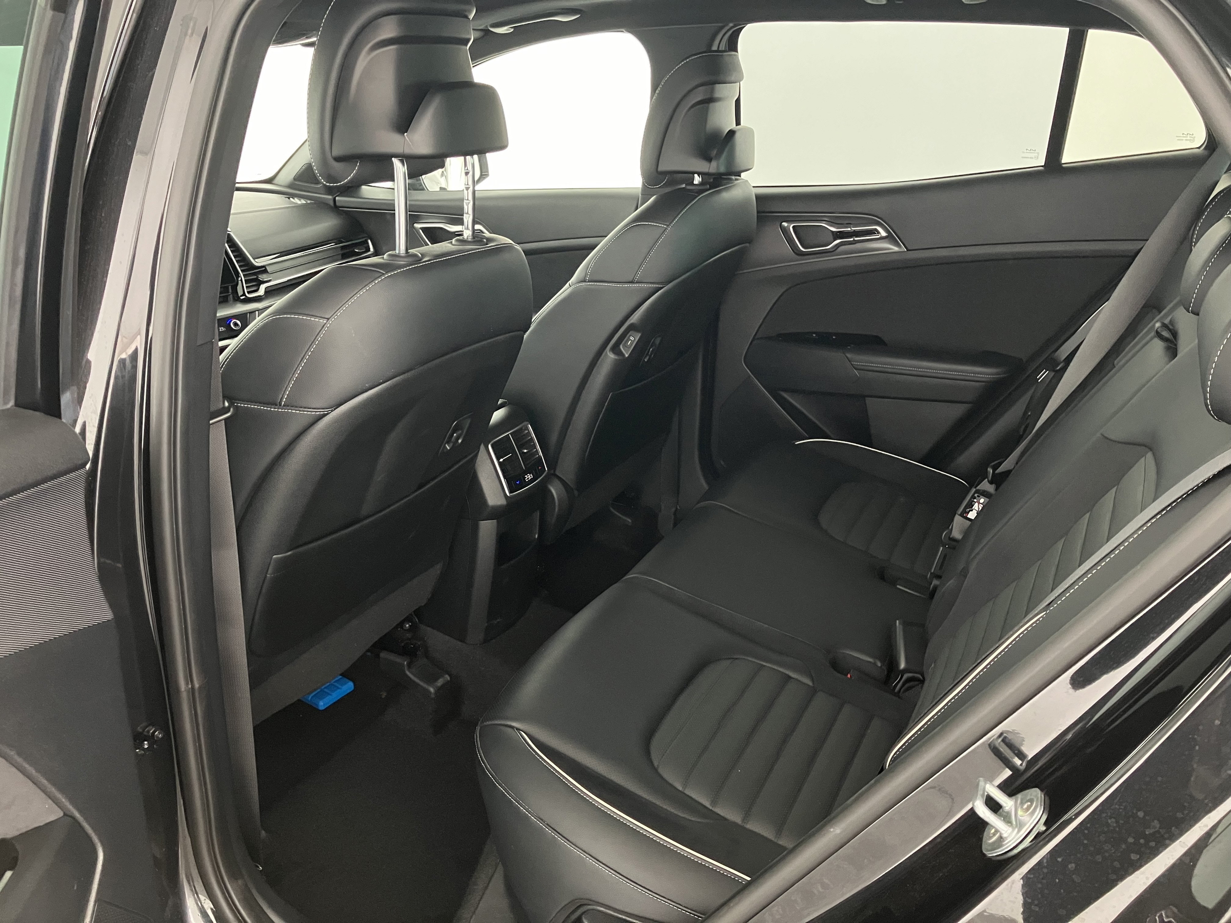 Kia Sportage 1,6 CRDI 48V GT-Line DCT | Bild 17 von 31