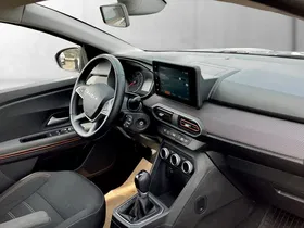 Dacia Sandero III 1.0 TCe 90 Stepway Expression | Thumbnail 12 von 20