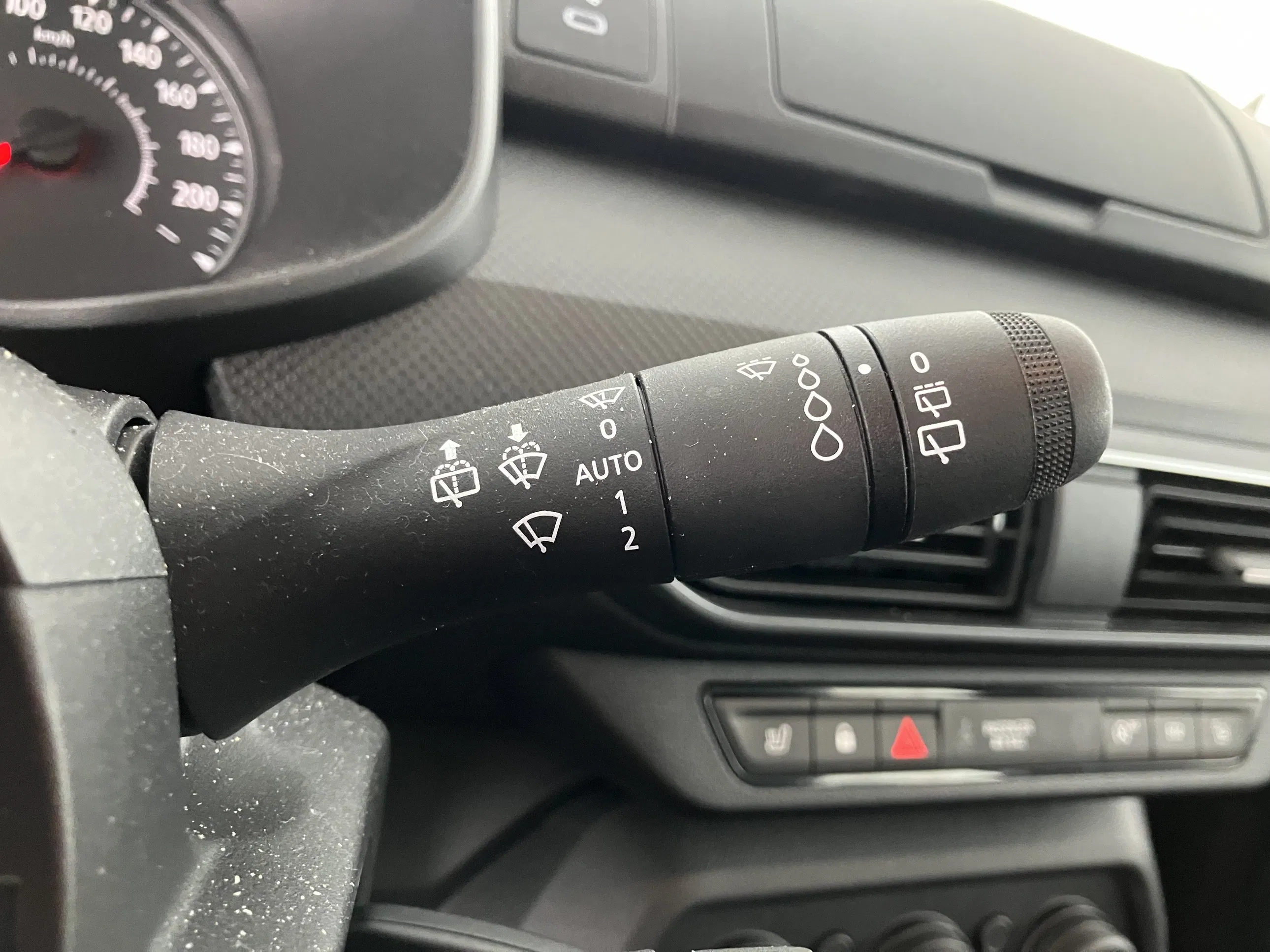 Dacia Jogger Essential TCe 110 | Bild 7 von 28