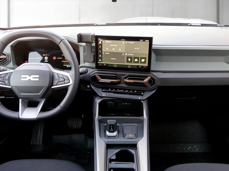 Dacia Bigster 1.8 E-TECH E-xtreme Aut. | Bild 11 von 21