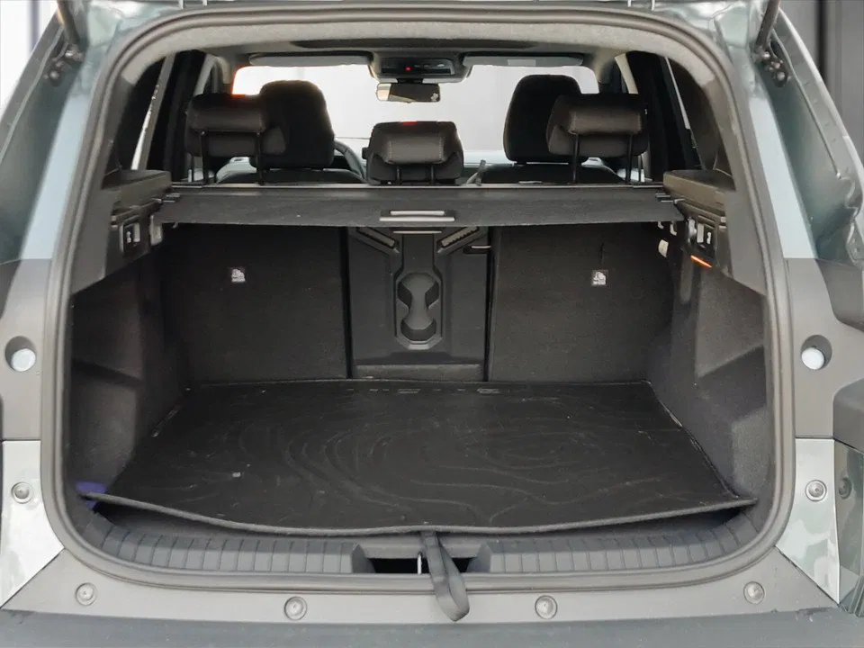 Dacia Bigster 1.8 E-TECH E-xtreme Aut. | Bild 20 von 21