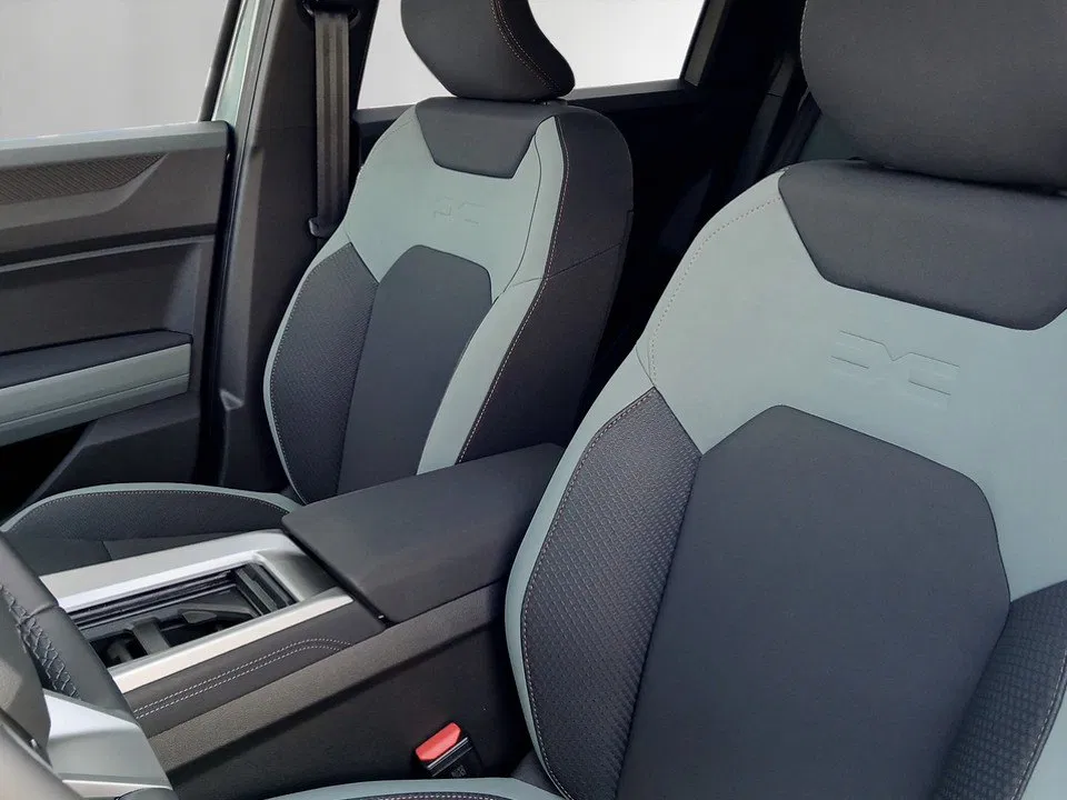 Dacia Bigster 1.8 E-TECH E-xtreme Aut. | Bild 7 von 21