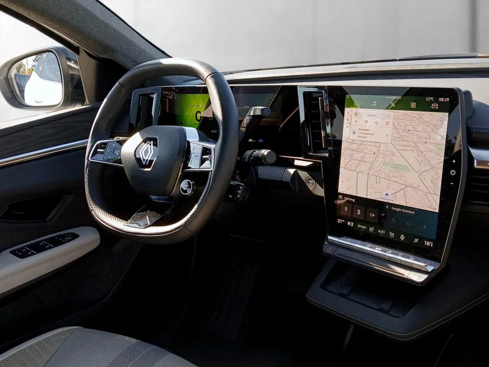 Renault Scenic E-TECH LR | Bild 14 von 26