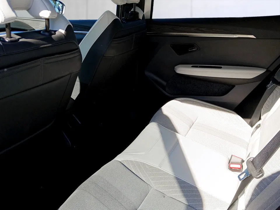 Renault Scenic E-TECH LR | Bild 23 von 26