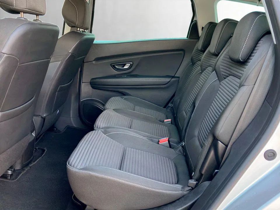 Renault Scenic IV 1.3 TCe 140 Grand Equilibre | Bild 22 von 23