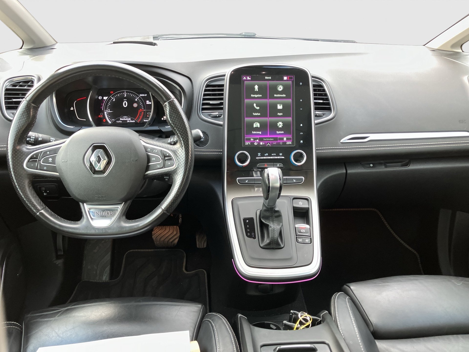 Renault Grand Scenic Blue dCi 150 EDC Initiale | Bild 12 von 27