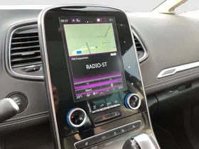 Renault Grand Scenic Blue dCi 150 EDC Initiale | Thumbnail 17 von 27