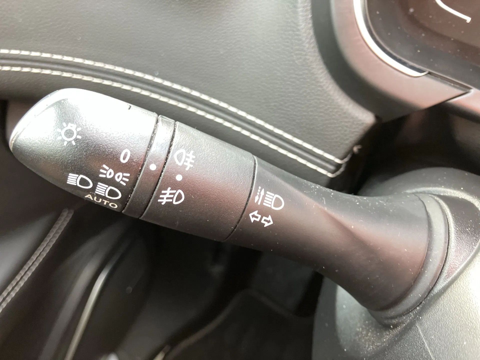 Renault Grand Scenic Blue dCi 150 EDC Initiale | Bild 9 von 27