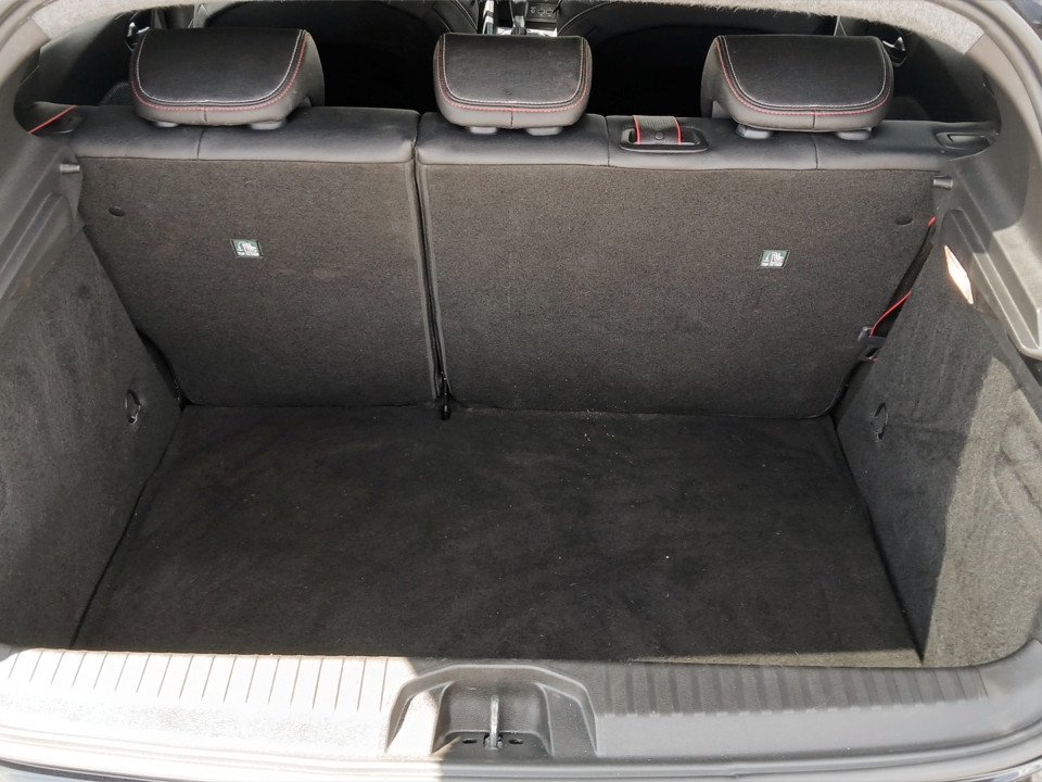 Renault Clio V 1.6 E-TECH R.S. Line | Bild 23 von 23