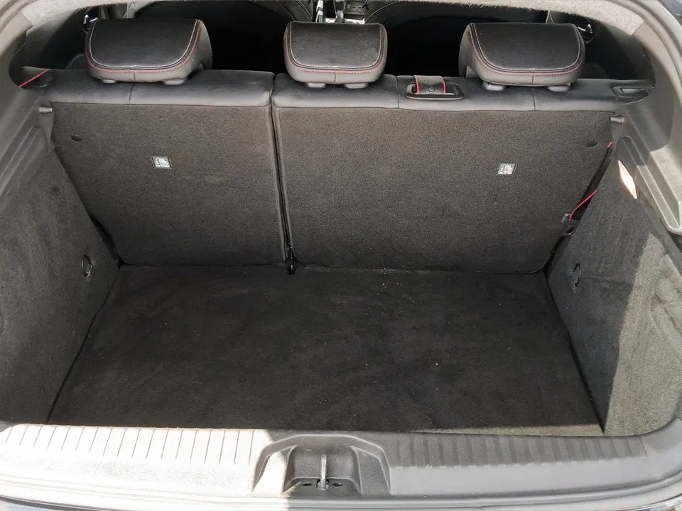 Renault Clio V 1.6 E-TECH R.S. Line | Bild 23 von 23