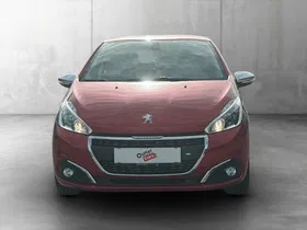 Peugeot 208 Signature | Thumbnail 2 von 18