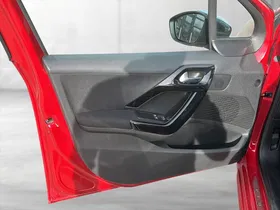 Peugeot 208 Signature | Thumbnail 7 von 18