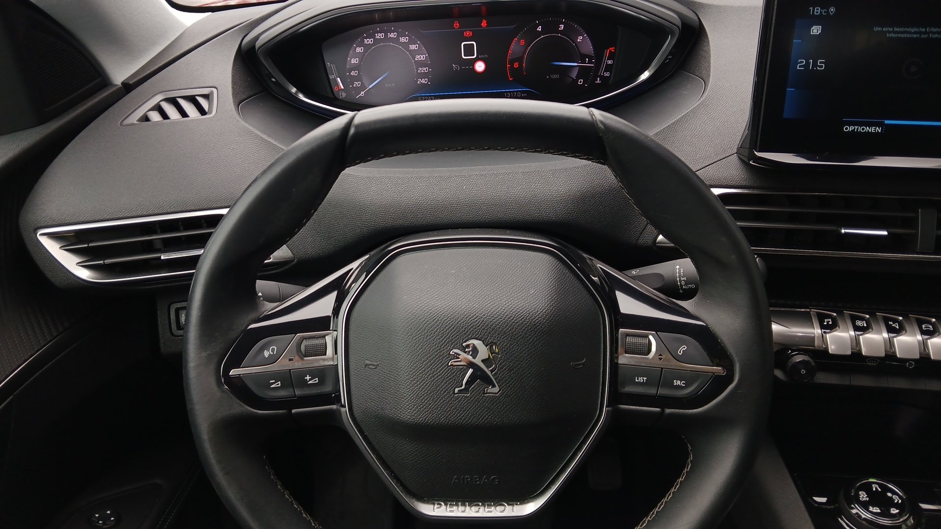 Peugeot 3008 1.5 BlueHDi 130 Allure | Bild 12 von 21