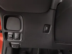 Peugeot 108 1,0 VTi 68 Active | Thumbnail 12 von 27