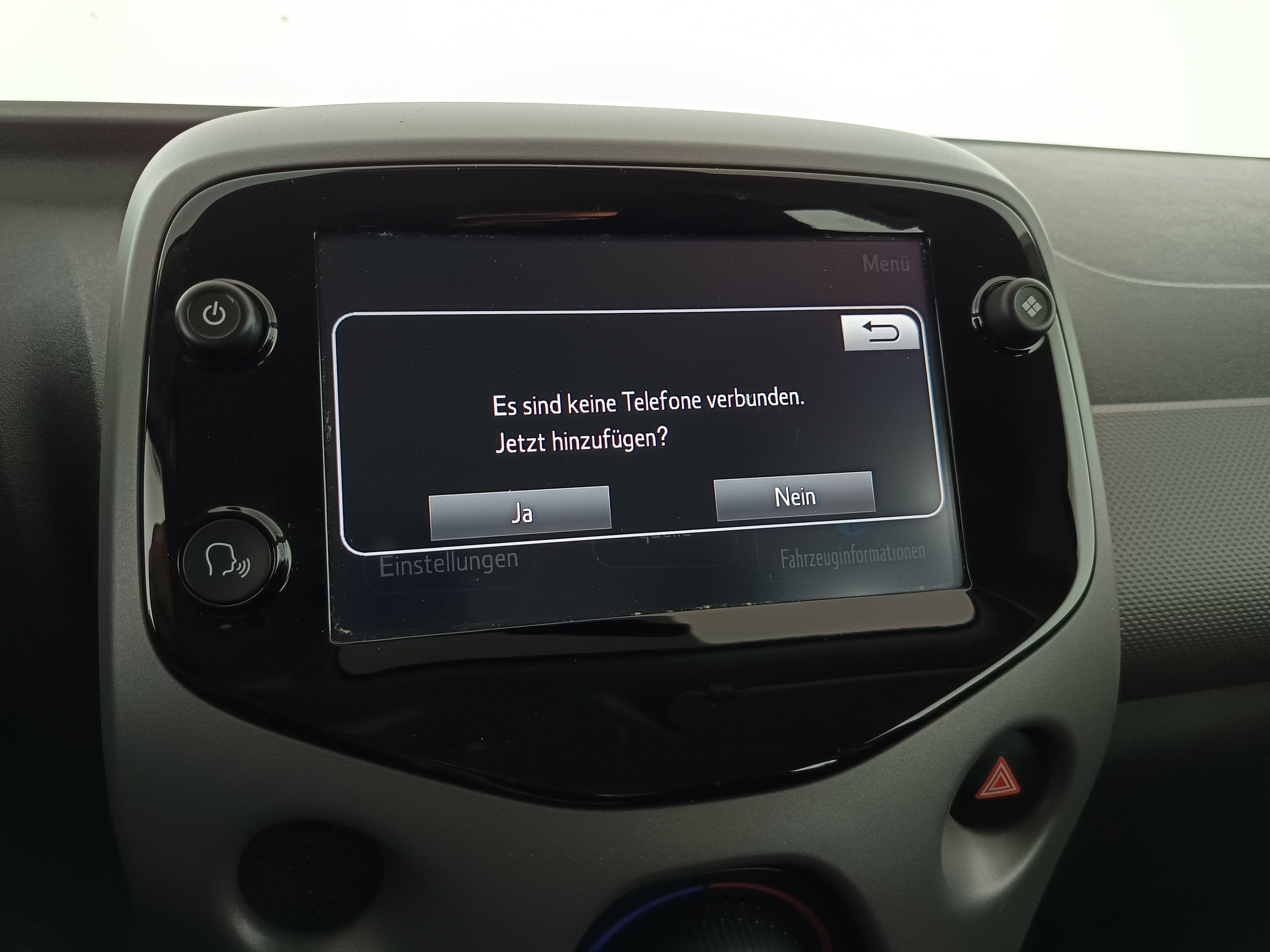 Peugeot 108 1,0 VTi 68 Active | Bild 21 von 27