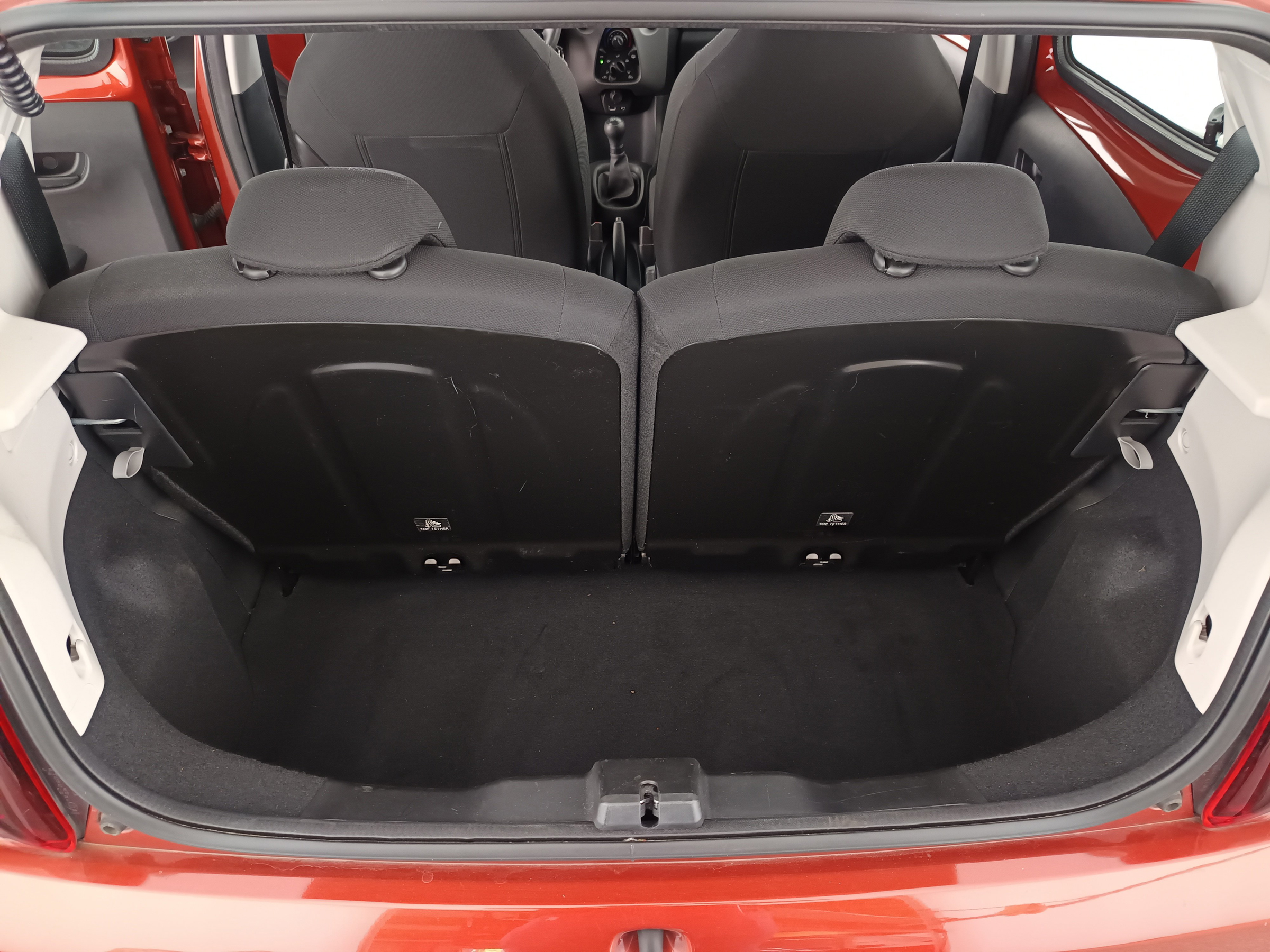 Peugeot 108 1,0 VTi 68 Active | Bild 24 von 27