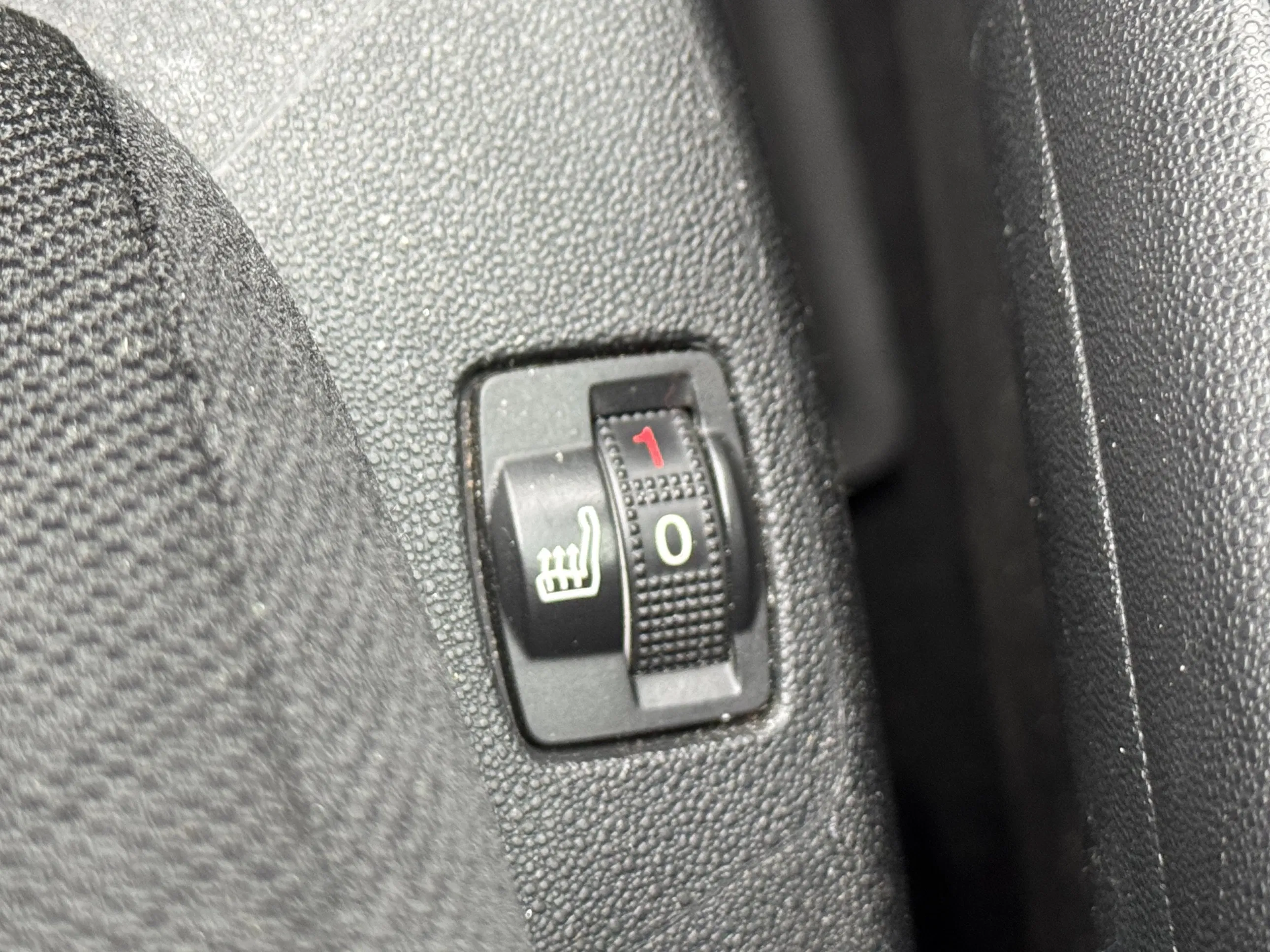 Citroën Citroën C4 Picasso BlueHDi 120 6-Gang Seduction | Bild 12 von 20