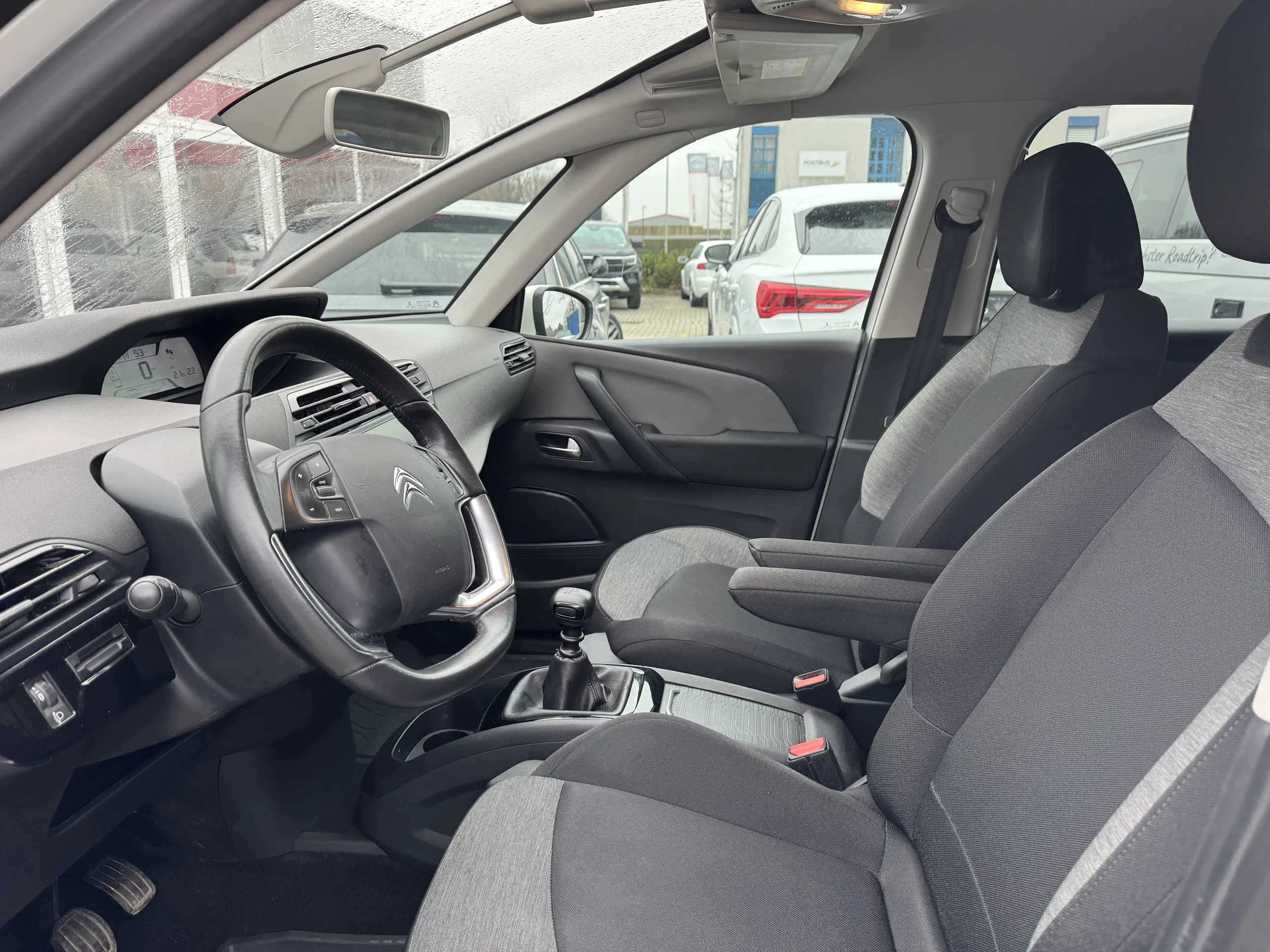 Citroën Citroën C4 Picasso BlueHDi 120 6-Gang Seduction | Bild 18 von 20